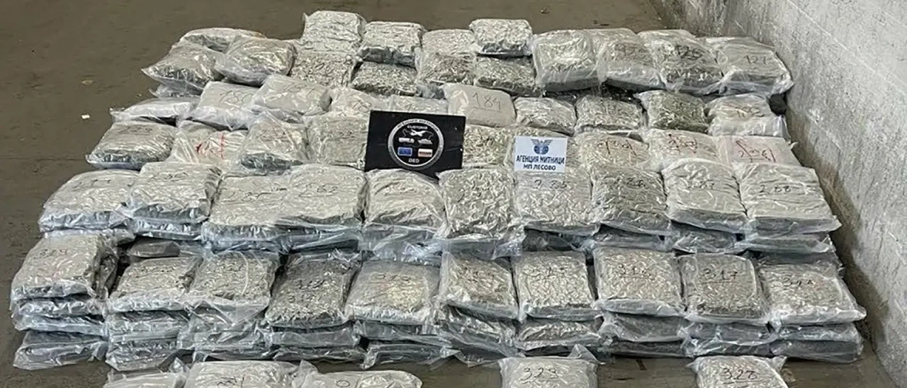 Sınırda Dev Operasyon: Çamaşır Makineleri Arasında 362,8 Kilo Uyuşturucu Yakalandı